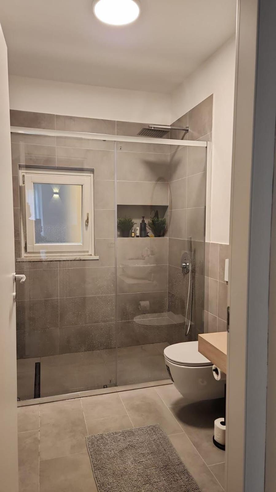 I Marmi New Royal Design Apartment Livorno Eksteriør billede